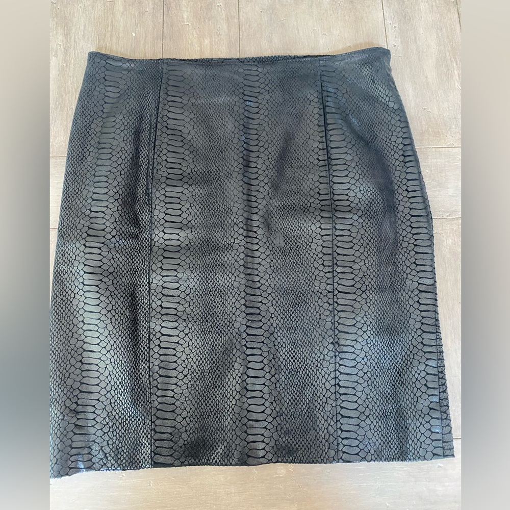 Virtue real leather skirt